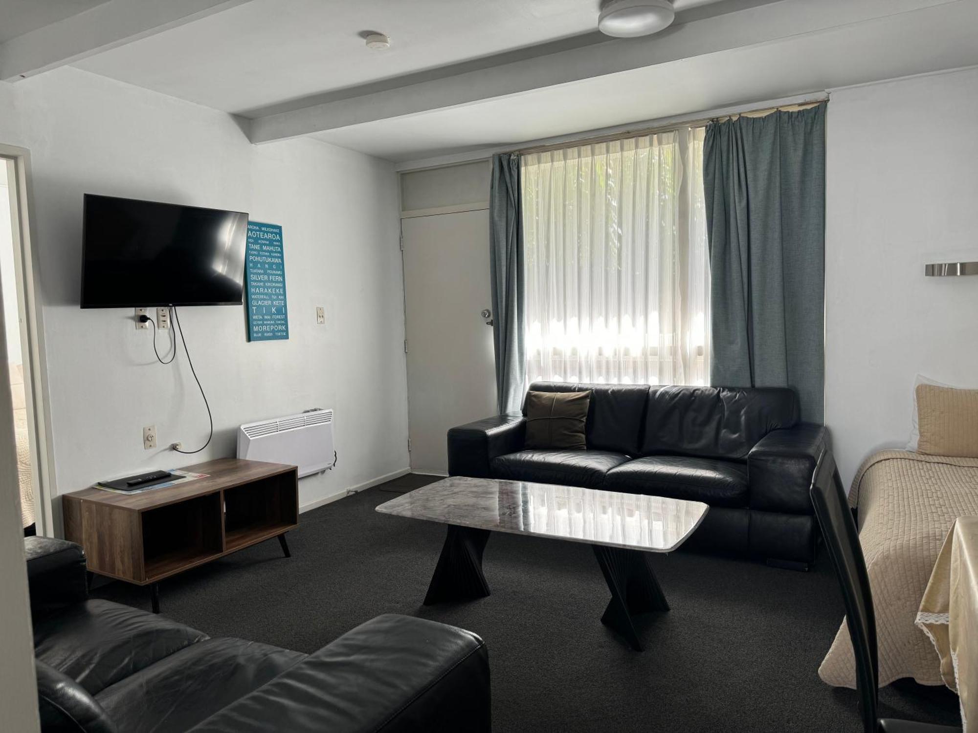Diplomat Motel Крайстчърч Екстериор снимка